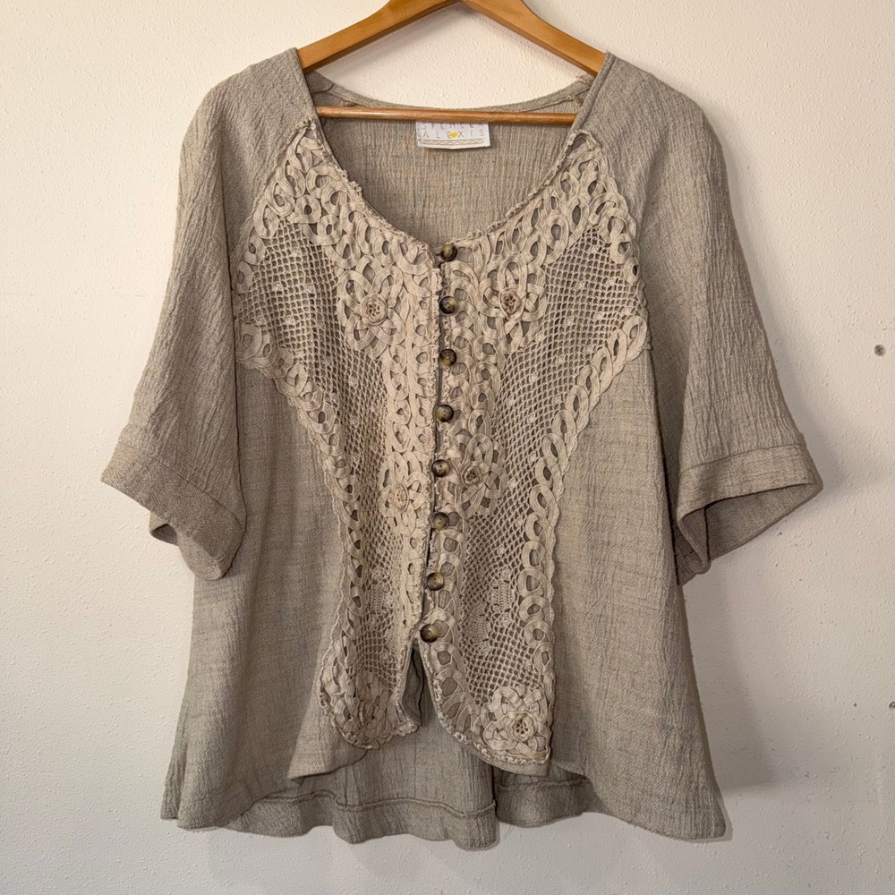Spencer Alexis Taupe Crochet Lace Button Front Short Sleeve Blouse Boho Top